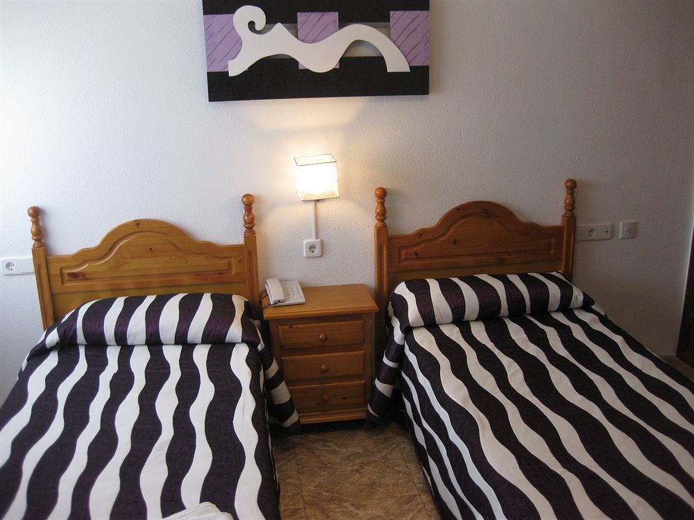 Hotel Restaurante Campomar Algar  Екстер'єр фото